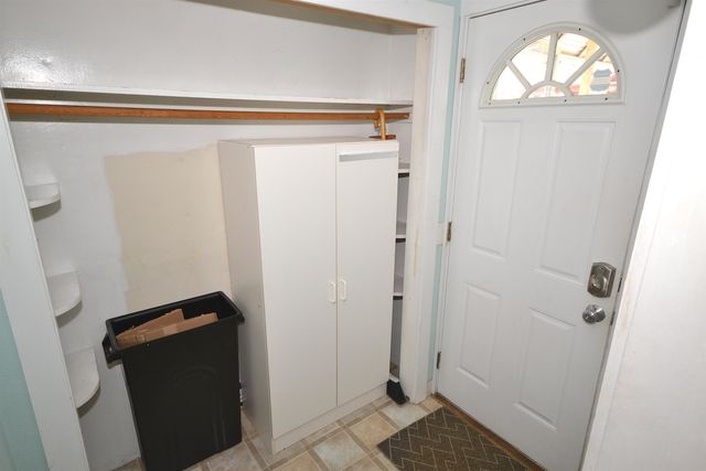 461 Manchester Street, Manchester, NH 03103