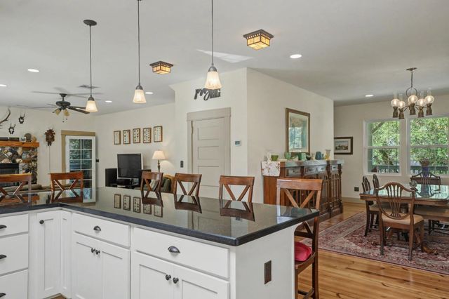 14232 Sutter Creek Rd, Sutter Creek, CA 95685