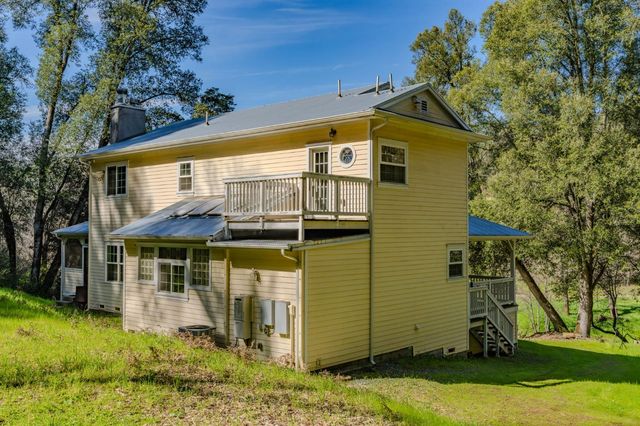14232 Sutter Creek Rd, Sutter Creek, CA 95685