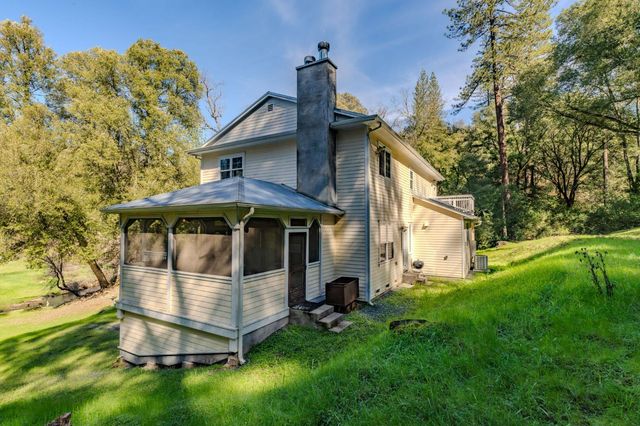 14232 Sutter Creek Rd, Sutter Creek, CA 95685