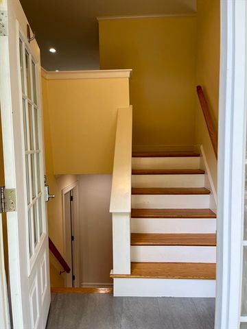 70 Beach St, Foxboro, MA 02035