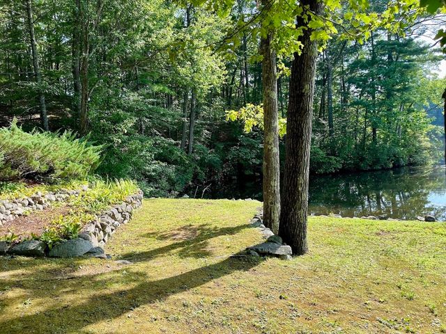70 Beach St, Foxboro, MA 02035