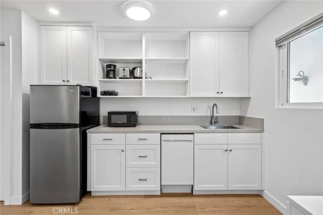 513 Larkspur, Corona Del Mar, CA 92625