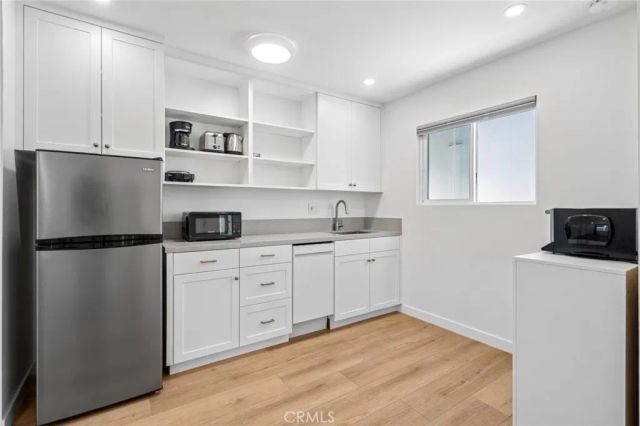 513 Larkspur, Corona Del Mar, CA 92625