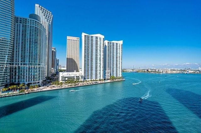 901 Brickell Key Blvd 3102, Miami, FL 33131
