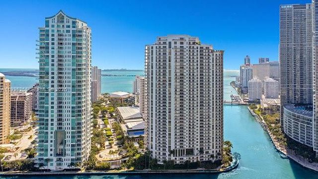 901 Brickell Key Blvd 3102, Miami, FL 33131