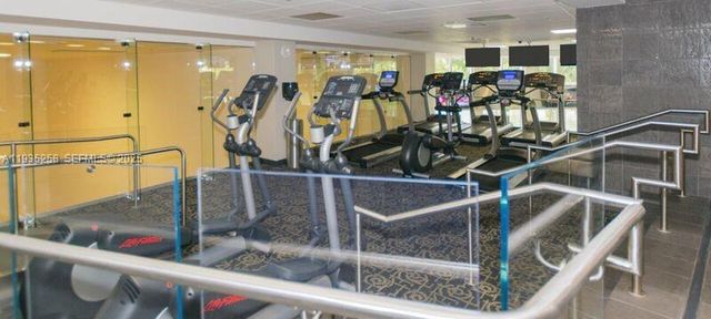 901 Brickell Key Blvd 3102, Miami, FL 33131