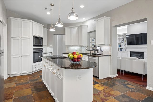 2712 Cherry Sage Drive, Flower Mound, TX 75022