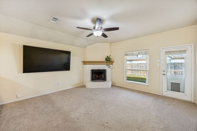 3404 Muleshoe Lane, Fort Worth, TX 76179