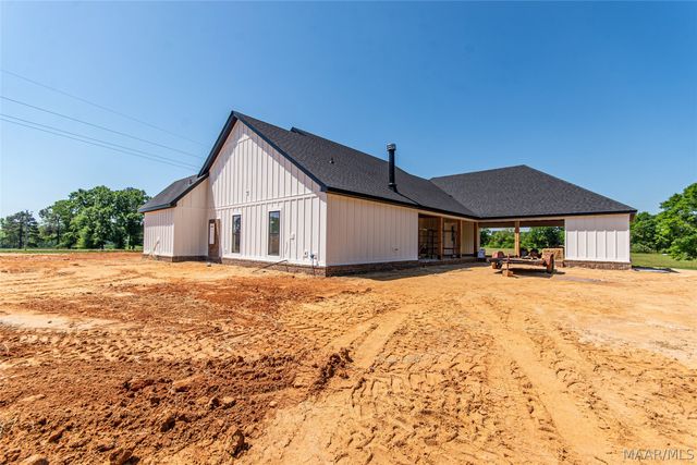 2480 Burt Mill Road, Tallassee, AL 36078