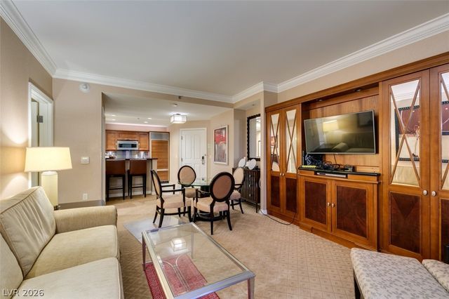 125 East HARMON Avenue 2821, Las Vegas, NV 89109