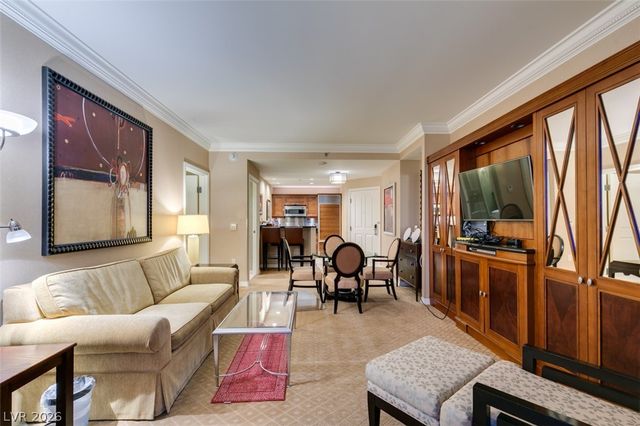 125 East HARMON Avenue 2821, Las Vegas, NV 89109