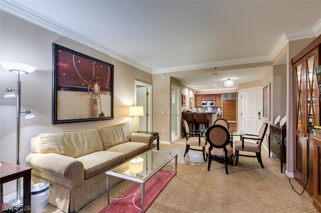 125 East HARMON Avenue 2821, Las Vegas, NV 89109