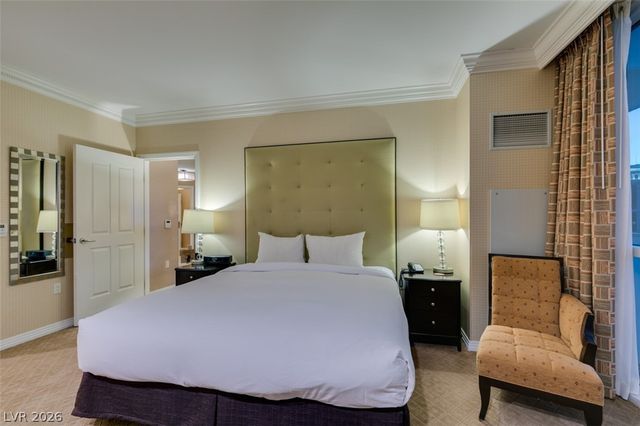 125 East HARMON Avenue 2821, Las Vegas, NV 89109
