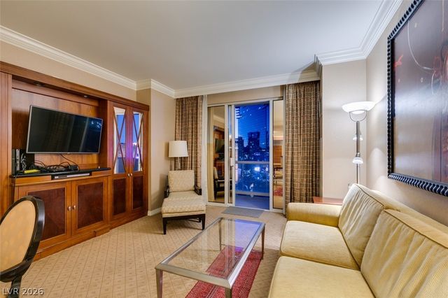 125 East HARMON Avenue 2821, Las Vegas, NV 89109