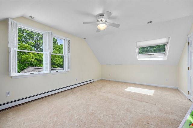 73 Westmoreland Dr, Falmouth, MA 02540