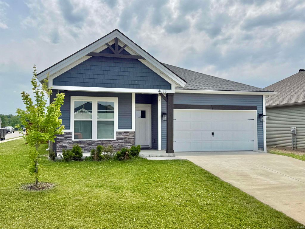4633 Chelmsford Drive, Newburgh, IN 47630