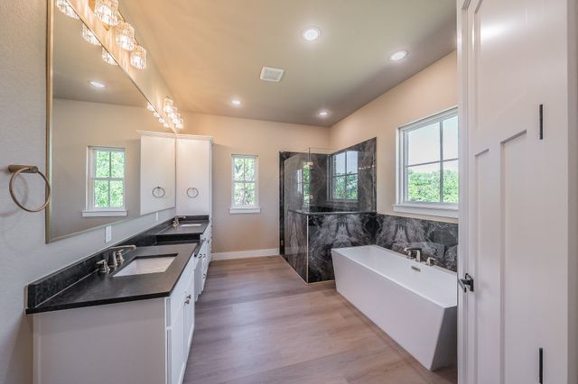 114 Ridgeline, Chico, TX 76431