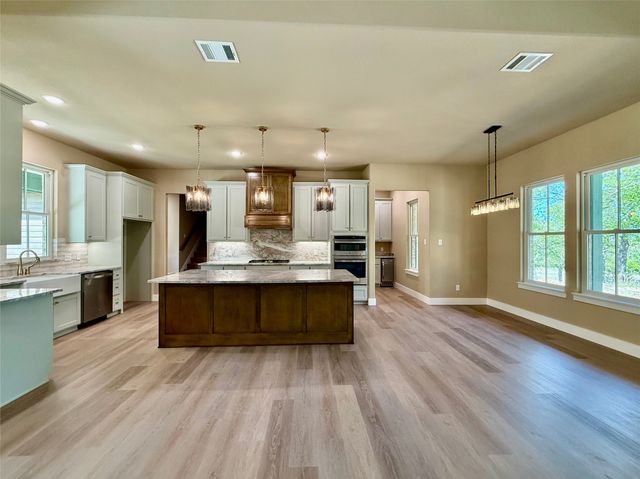 114 Ridgeline, Chico, TX 76431