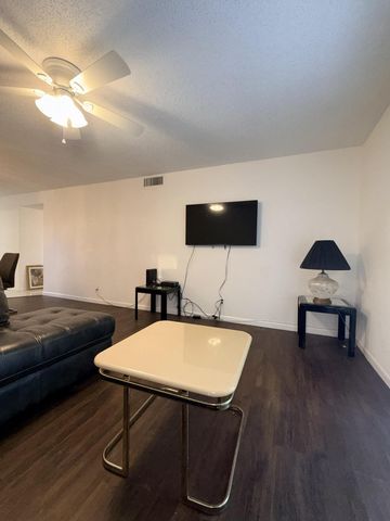 2601 NE 3RD Court 3030, Boynton Beach, FL 33435