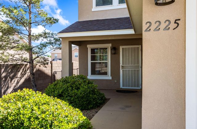 2225 Palenque Drive SE, Rio Rancho, NM 87124