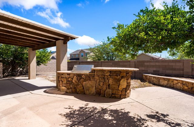 2225 Palenque Drive SE, Rio Rancho, NM 87124
