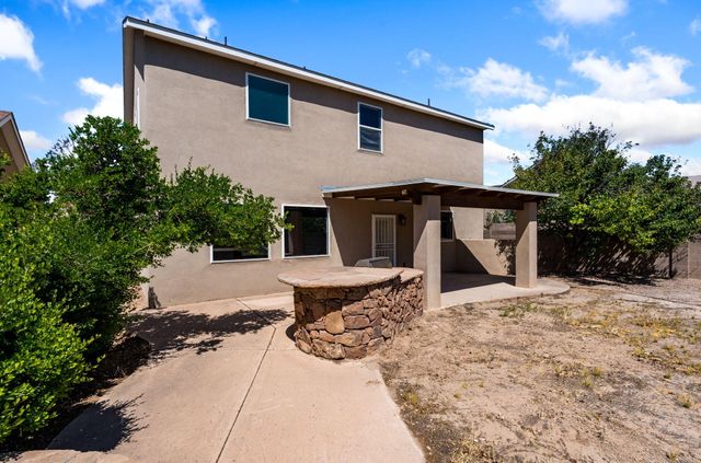 2225 Palenque Drive SE, Rio Rancho, NM 87124