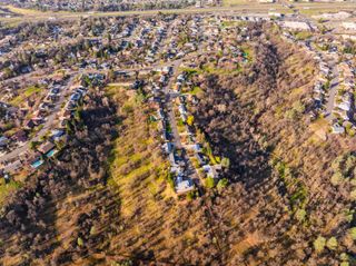 5976 Sierra Drive, Redding, CA 96003