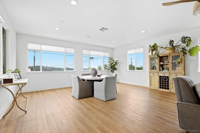 1858 Avocado Rd, Oceanside, CA 92054