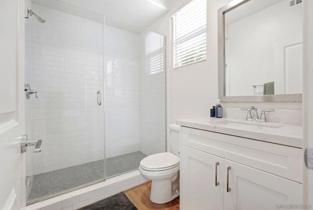 1858 Avocado Rd, Oceanside, CA 92054