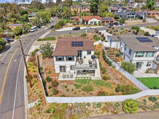 1858 Avocado Rd, Oceanside, CA 92054