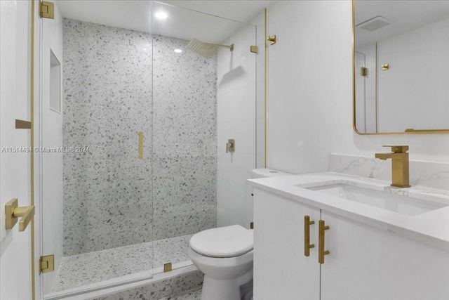 13255 SW 9th Ct 405G, Pembroke Pines, FL 33027