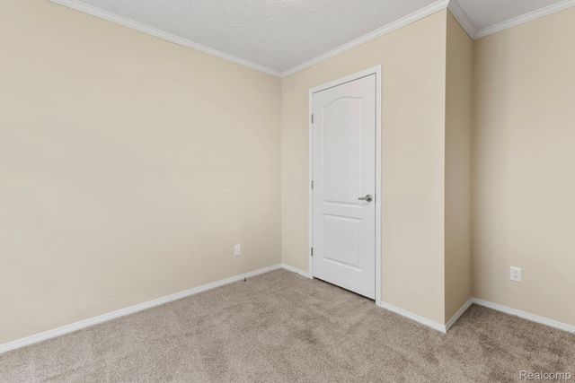 11047 Silver View Court, Green Oak Township, MI 48178