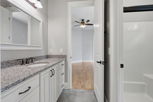 333 Bournemouth Ln, Hermitage, TN 37076