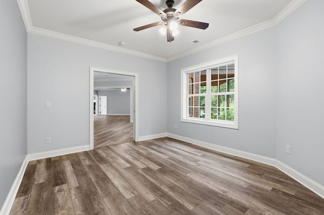 333 Bournemouth Ln, Hermitage, TN 37076
