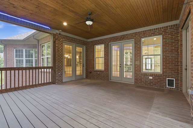 333 Bournemouth Ln, Hermitage, TN 37076