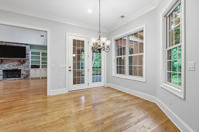 333 Bournemouth Ln, Hermitage, TN 37076