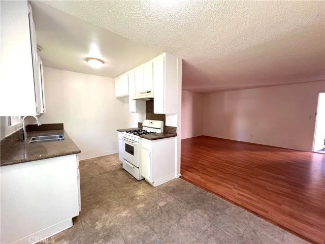 1637 W 227th Street 2, Torrance, CA 90501