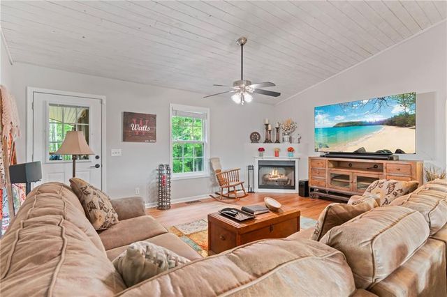 86 Back Trail, Cleveland, GA 30528