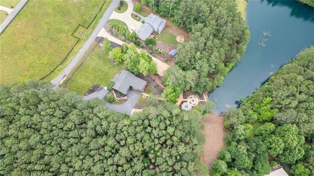 86 Back Trail, Cleveland, GA 30528