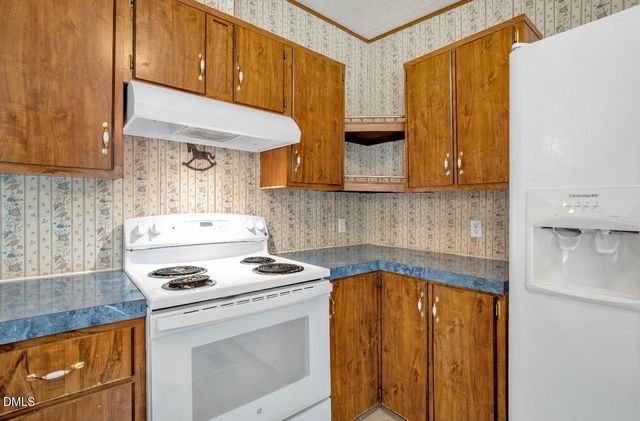 354 Rainey Drive, Spring Lake, NC 28390