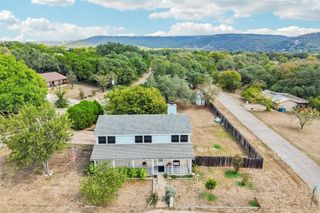 11203 Travis DR, Jonestown, TX 78645