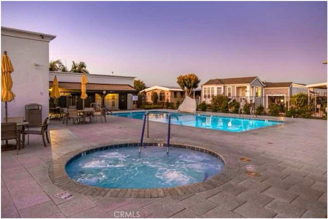 4252 Lahaina Drive, Huntington Beach, CA 92649