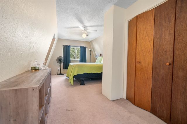 203 Timber Lane Loop, Rockport, TX 78382