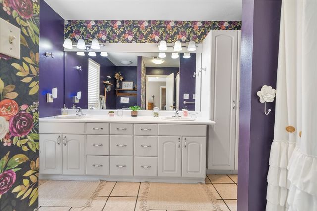 203 Timber Lane Loop, Rockport, TX 78382