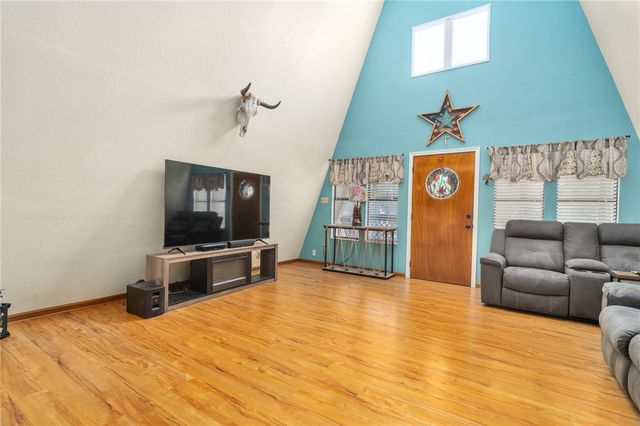 203 Timber Lane Loop, Rockport, TX 78382