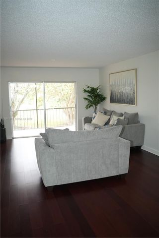 6001 N Falls Cir Drive 203, Lauderhill, FL 33319