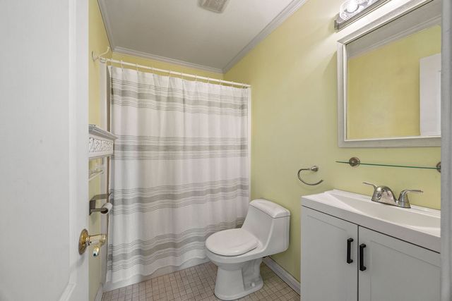 2301 W Easy Street, Rogers, AR 72756