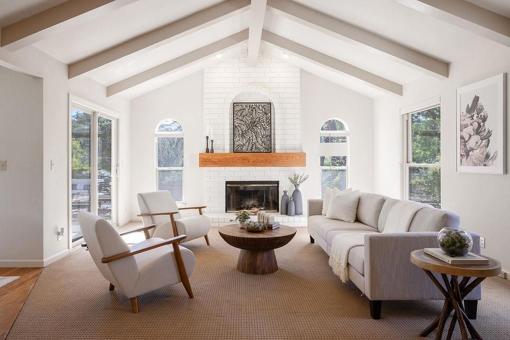 16 Niner Court, Redwood City, CA 94062