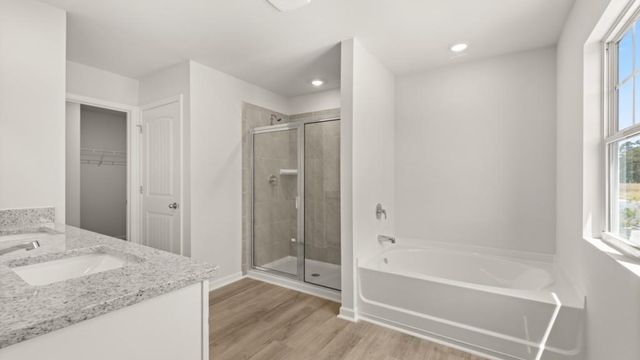 1825 Meadow Green Circle, Gainesville, GA 30501